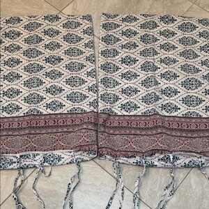 Bohemian Patterned Tapestry Pillow Shams with Tassels